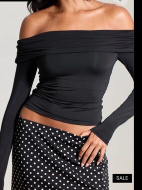 Klassy Network Black Off-Shoulder Fold-Over Long Sleeve Top